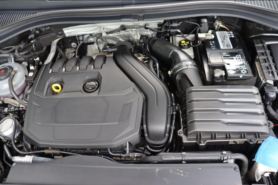 Škoda Kodiaq 1.5 TSI Business Edition Plus org.NL digitaal dashb camera el.klep h.leer+el+mem+vw lane