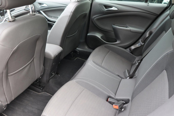 Opel Astra Sports Tourer 1.0 Innovation org.NL el.schuifdak trekhaak el.klep comfort-stoelen h.leer