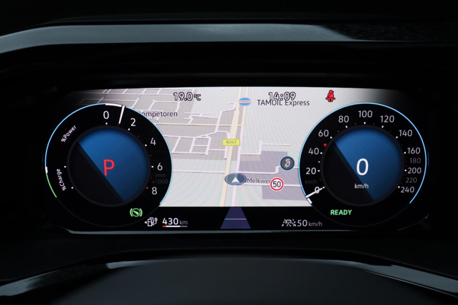 Volkswagen Multivan 1.4 eHybrid L2H1 Style 7-persoons org.NL panoramadak el.trekhaak camera's