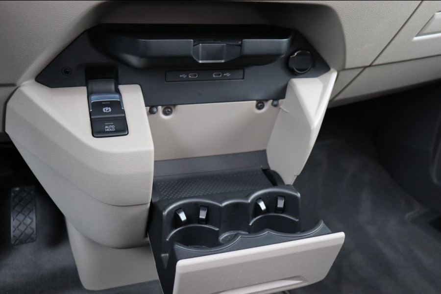 Volkswagen Multivan 1.4 eHybrid L2H1 Style 7-persoons org.NL panoramadak el.trekhaak camera's
