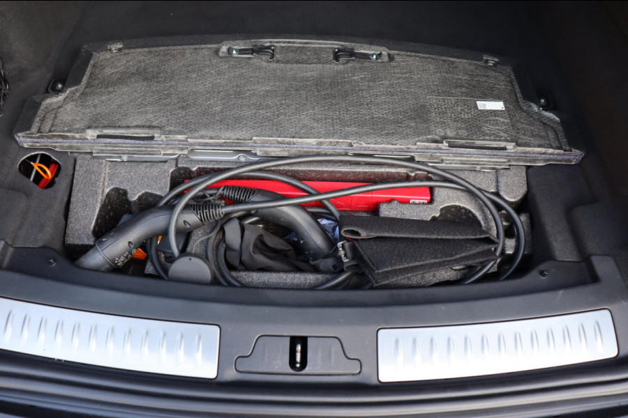 Land Rover Range Rover Velar 2.0 P400e R-Dynamic S