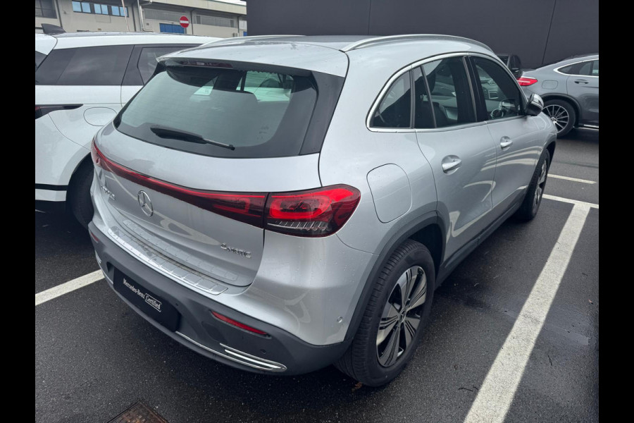 Mercedes-Benz EQA 350 4MATIC Progressive 67 kWh Advance Pakket,  Parkeerpakket, Rij-assistentiepakkt Wordt verwacht begin maart