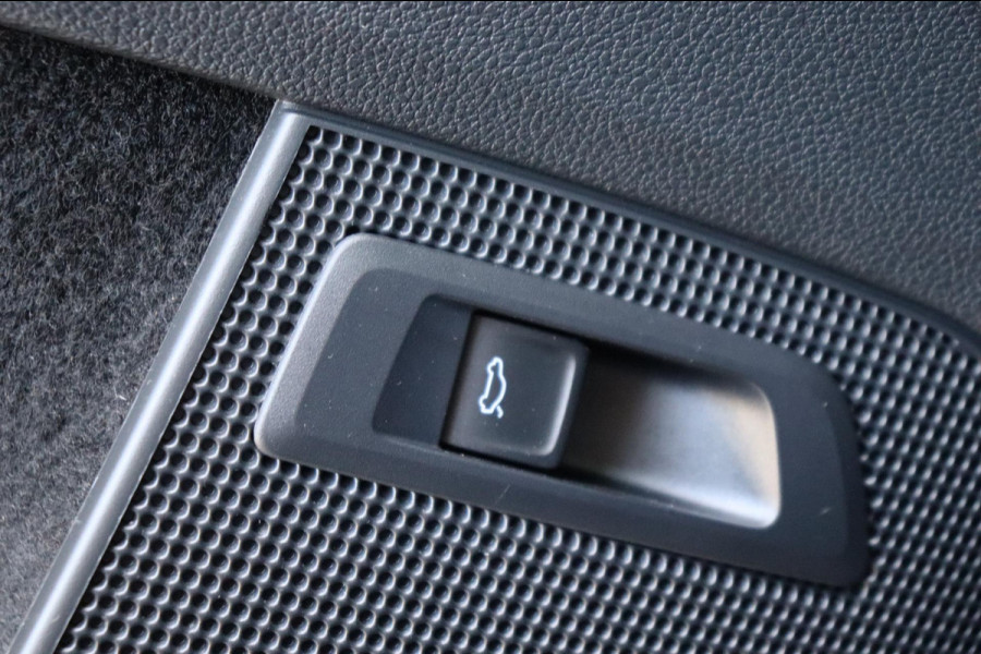 Škoda Kodiaq 1.5 TSI Business Edition org.NL schuifdak h.leer+vw camera el.klep adapt.cruise canton