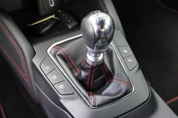 Ford FOCUS Wagon 1.0 EcoBoost ST Line Business org.NL B&O a.camera stuur+raam+stoelverw.