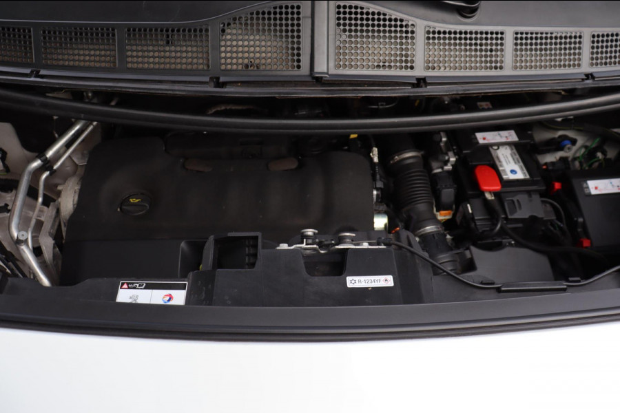 Peugeot Traveller 2.0 BlueHDi 180 Bus. 9-persoons incl.btw/bpm org.NL