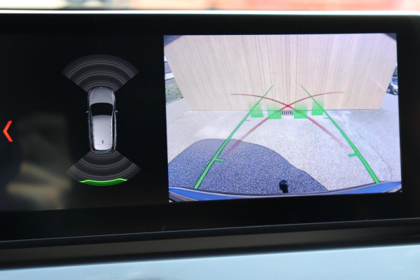 BMW X1 SDrive20i VDL Nedcar Edition org.NL Head-up afn.trekhaak el.klep leer+vw camera