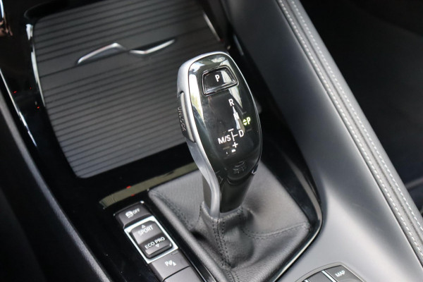 BMW X1 SDrive20i VDL Nedcar Edition org.NL Head-up afn.trekhaak el.klep leer+vw camera