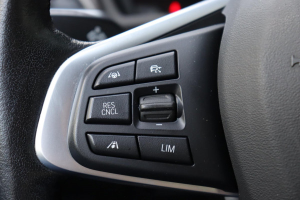 BMW X1 SDrive20i VDL Nedcar Edition org.NL Head-up afn.trekhaak el.klep leer+vw camera