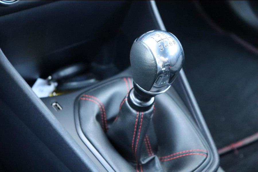 Ford Fiesta 1.0 EcoBoost ST-Line org.NL afn.trekhaak navi keyless