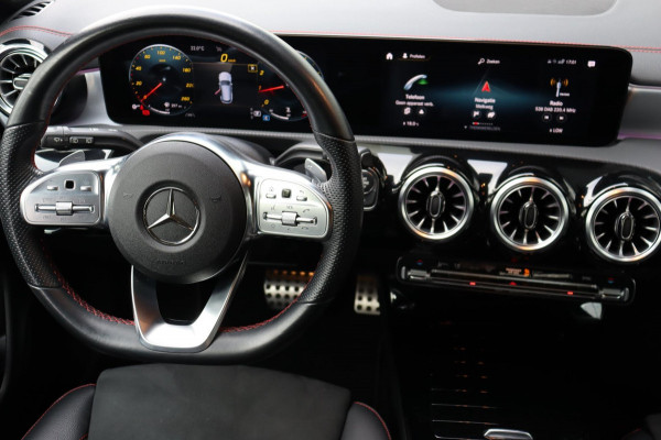 Mercedes-Benz CLA-Klasse Shooting Brake 200 Business Solution AMG org.NL el.trekhaak