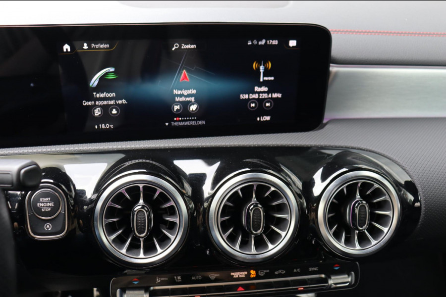 Mercedes-Benz CLA-Klasse Shooting Brake 200 Business Solution AMG org.NL el.trekhaak