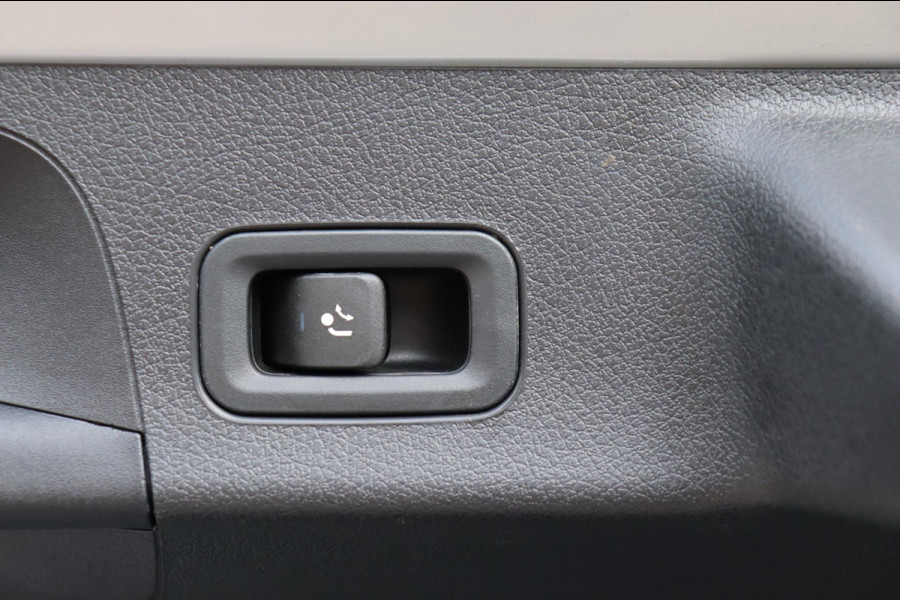 Mercedes-Benz CLA-Klasse Shooting Brake 200 Business Solution AMG org.NL el.trekhaak