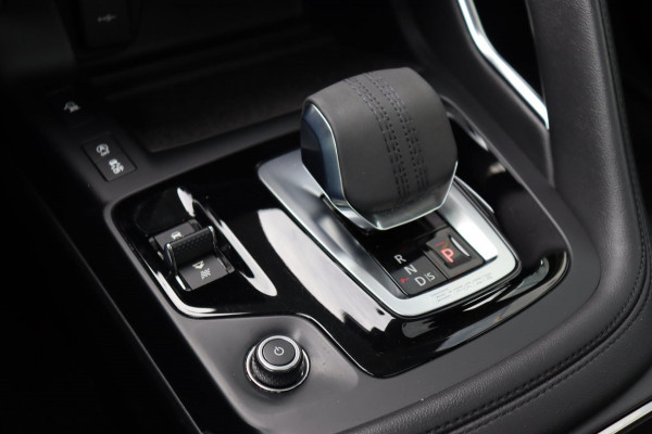 Jaguar E-Pace 1.5 P160 S org.NL leer+el camera trekhaak pano-dak el.klep