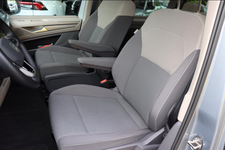 Volkswagen Multivan 1.4 eHybrid L2H1 Style 7-persoons org.NL panoramadak el.trekhaak camera's