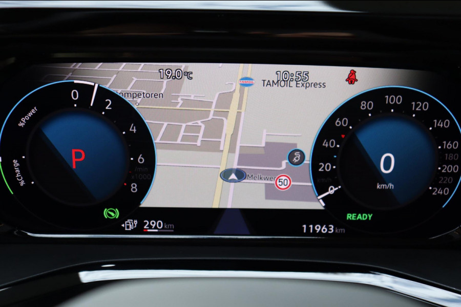 Volkswagen Multivan 1.4 eHybrid L2H1 Style 7-persoons org.NL panoramadak el.trekhaak camera's