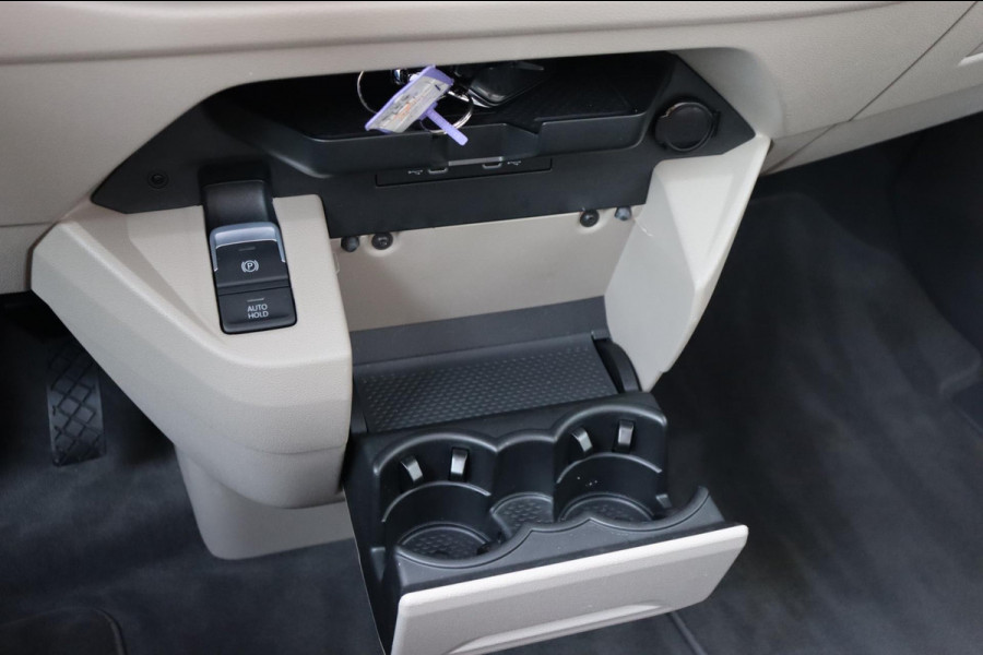 Volkswagen Multivan 1.4 eHybrid L2H1 Style 7-persoons org.NL panoramadak el.trekhaak camera's