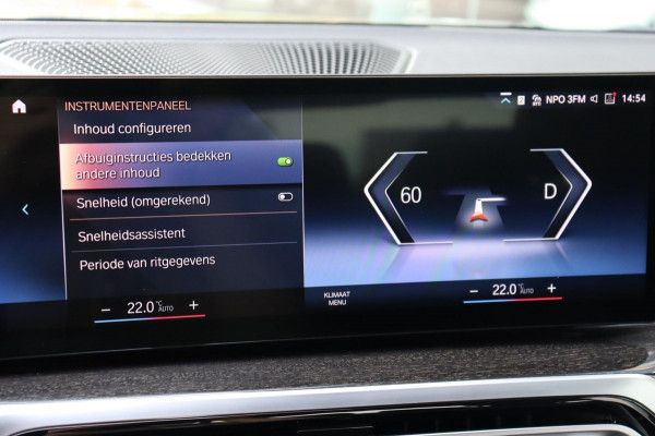 BMW 3-serie 330e M-Sport org.NL Harman Kardon 2xel.stoel+leer+mem+verw. camera