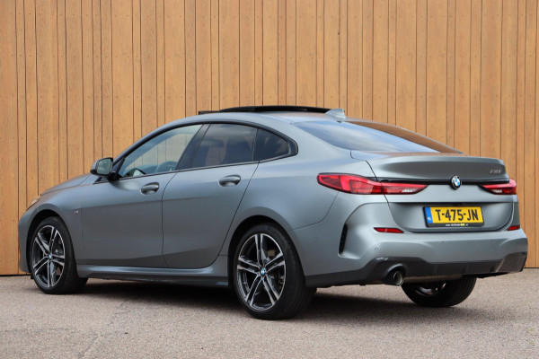 BMW 2 Serie Gran Coupé 218i Introduction Ed. M-Sport org.NL schuifdak camera's stuur+stoelverw speciale kleur