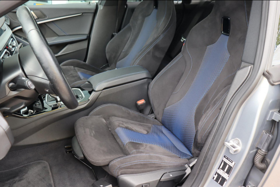 BMW 2 Serie Gran Coupé 218i Introduction Ed. M-Sport org.NL schuifdak camera's stuur+stoelverw speciale kleur