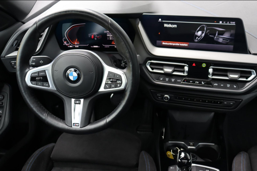 BMW 2 Serie Gran Coupé 218i Introduction Ed. M-Sport org.NL schuifdak camera's stuur+stoelverw speciale kleur