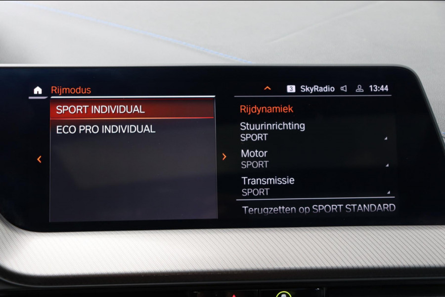 BMW 2 Serie Gran Coupé 218i Introduction Ed. M-Sport org.NL schuifdak camera's stuur+stoelverw speciale kleur