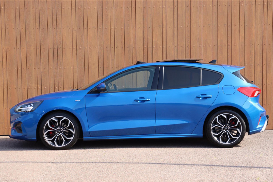 Ford Focus 1.5 EcoBoost ST Line Business 182pk org.NL schuifdak, B&O afn.trekhaak stuur/stoel/raamverw.