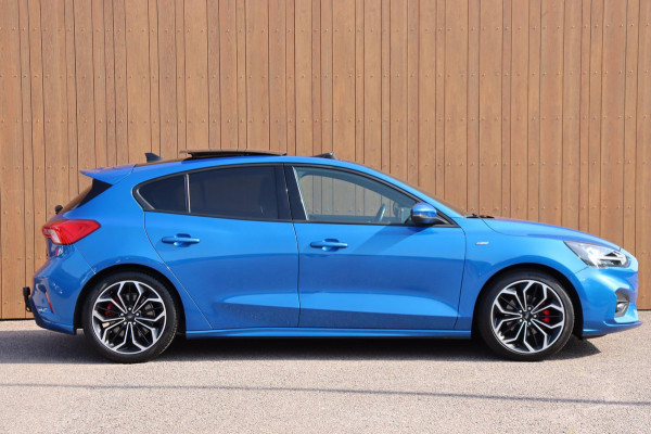 Ford Focus 1.5 EcoBoost ST Line Business 182pk org.NL schuifdak, B&O afn.trekhaak stuur/stoel/raamverw.