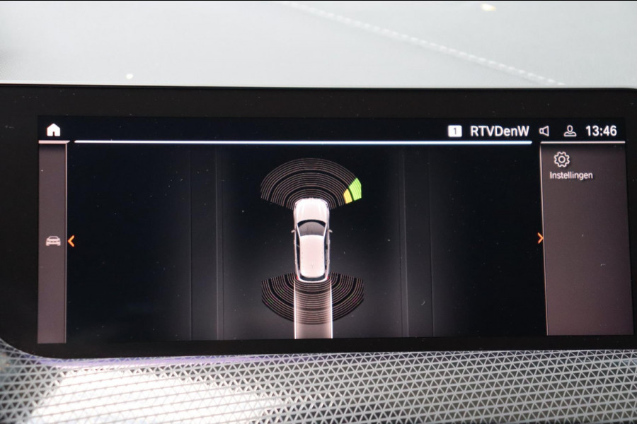 BMW 1-serie 116i Introduction Edition org.NL 18"Performance h.leer