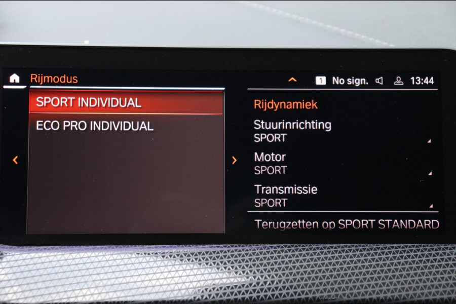 BMW 1-serie 116i Introduction Edition org.NL 18"Performance h.leer