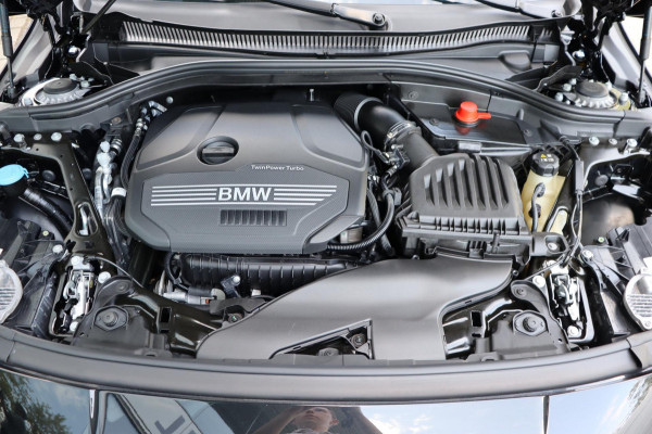 BMW 1-serie 116i Introduction Edition org.NL 18"Performance h.leer