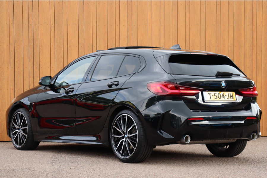 BMW 1-serie 120i M-Sport org.NL Head-up schuifdak camera leer+memory