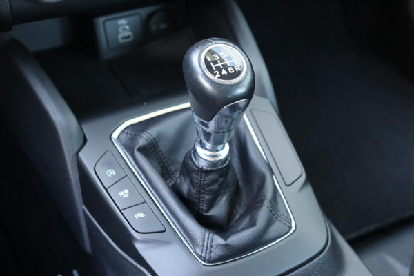 Ford FOCUS Wagon 1.0 EcoBoost Hybrid Connected org.NL el.trekhaak navi comfort-stoelen
