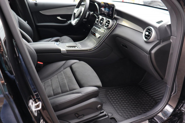 Mercedes-Benz GLC Coupé 300e 4MATIC Business Solution AMG org.NL Burmester standkachel el.dak camera's el.trekhaak VOL