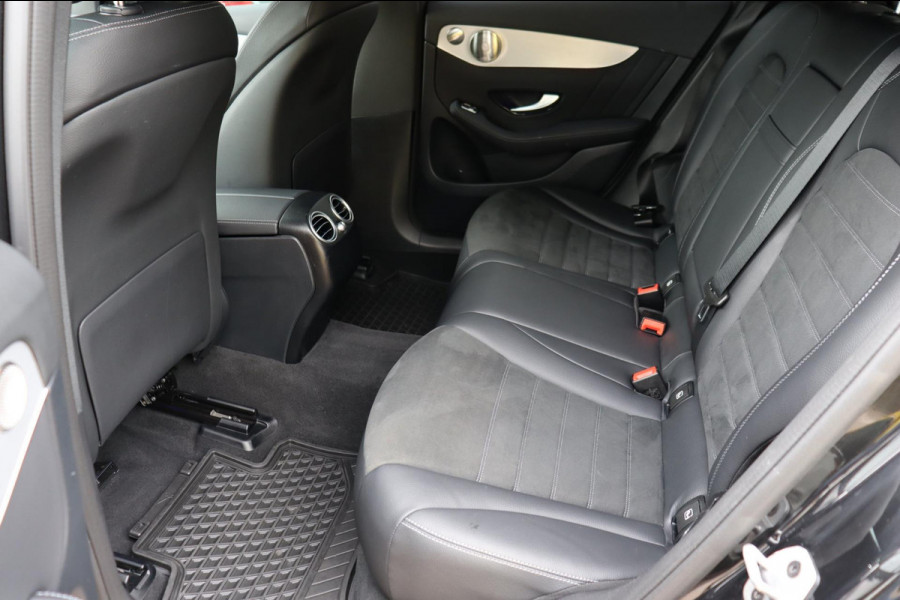 Mercedes-Benz GLC Coupé 300e 4MATIC Business Solution AMG org.NL Burmester standkachel el.dak camera's el.trekhaak VOL