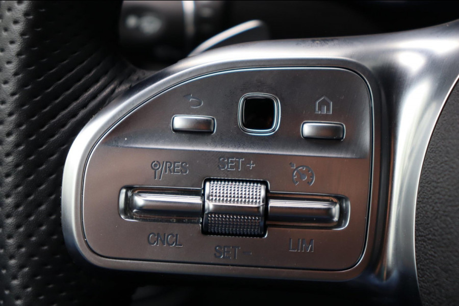 Mercedes-Benz GLC Coupé 300e 4MATIC Business Solution AMG org.NL Burmester standkachel el.dak camera's el.trekhaak VOL