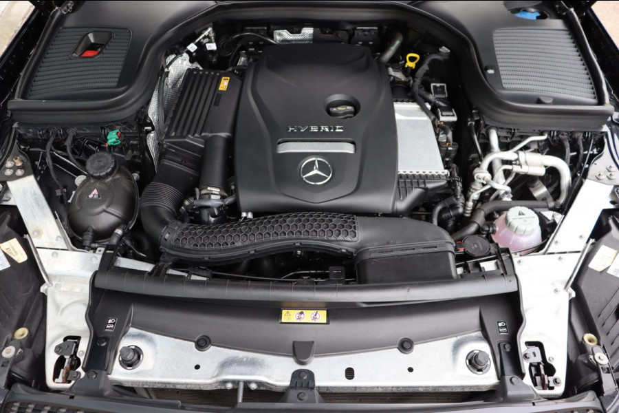 Mercedes-Benz GLC Coupé 300e 4MATIC Business Solution AMG org.NL Burmester standkachel el.dak camera's el.trekhaak VOL