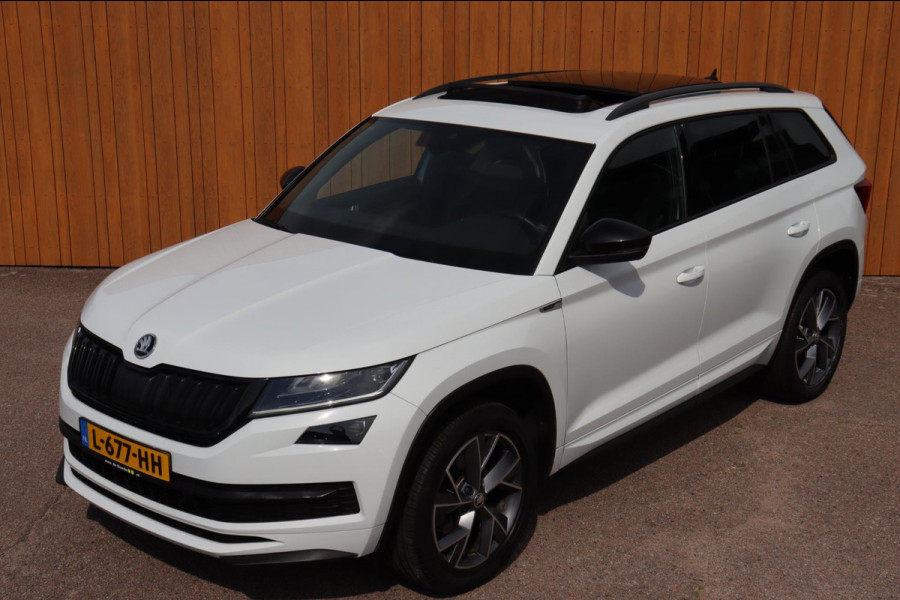 Škoda Kodiaq 1.5 TSI Sportline Business org.NL schuifdak trekhaak stuur+stoelverw camera canton