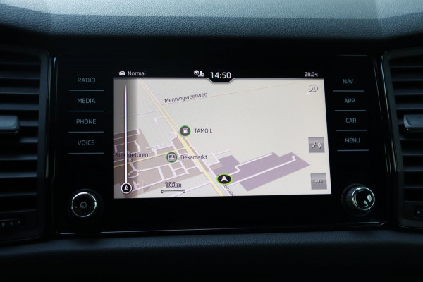 Škoda Kodiaq 1.5 TSI Sportline Business org.NL schuifdak trekhaak stuur+stoelverw camera canton