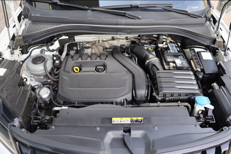 Škoda Kodiaq 1.5 TSI Sportline Business org.NL schuifdak trekhaak stuur+stoelverw camera canton