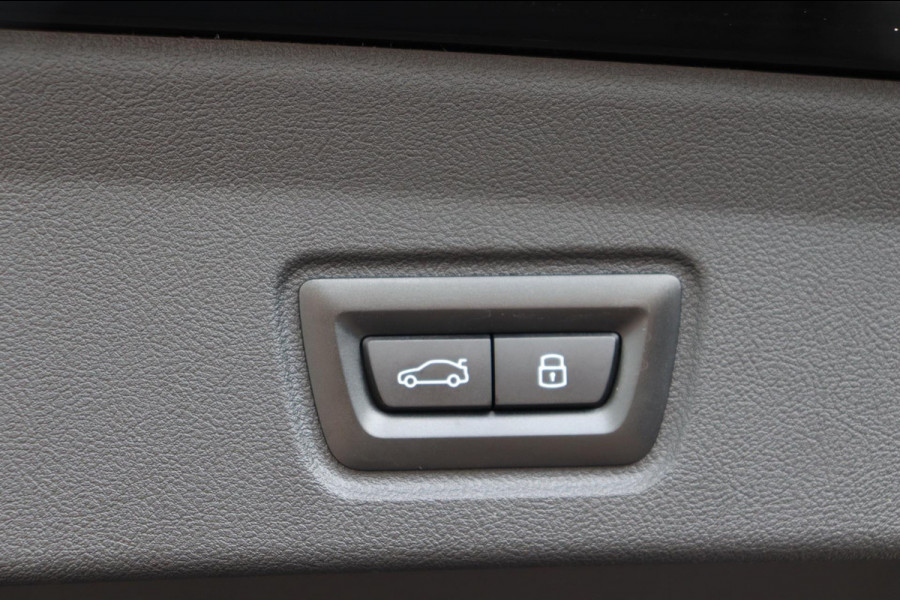 BMW 4 Serie Gran Coupé M440i xDrive M-sport Bus. Ed. Plus org. NL schuifdak camera's