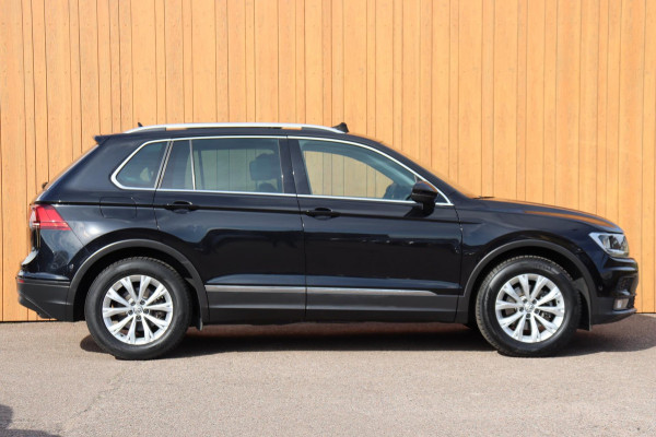 Volkswagen Tiguan 1.5 TSI ACT Comfortline Business org.NL schuifdak camera el.klep