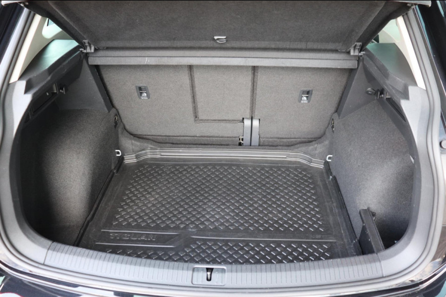 Volkswagen Tiguan 1.5 TSI ACT Comfortline Business org.NL schuifdak camera el.klep