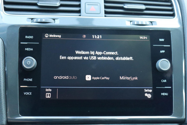 Volkswagen Golf 1.5 TSI Comfortline Business org.NL schuifdak digi-dashboard camera stoelmassage+vw