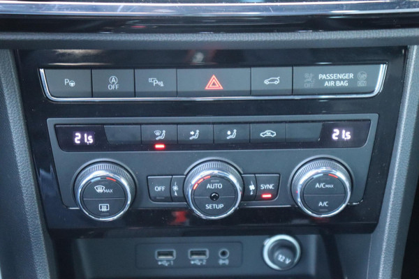 Seat Ateca 1.5 TSI Xcellence Business Intense org. NL trekhaak camera's el.klep