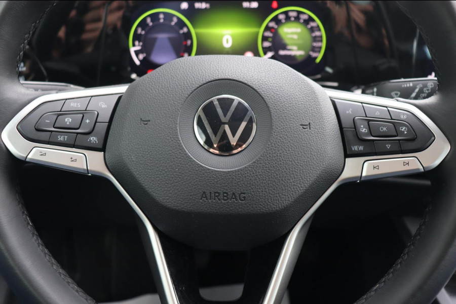 Volkswagen Golf Variant 1.5 TSI Style org.NL schuifdak head-up camera sfeer-verl. alcantara ergo-stoelen