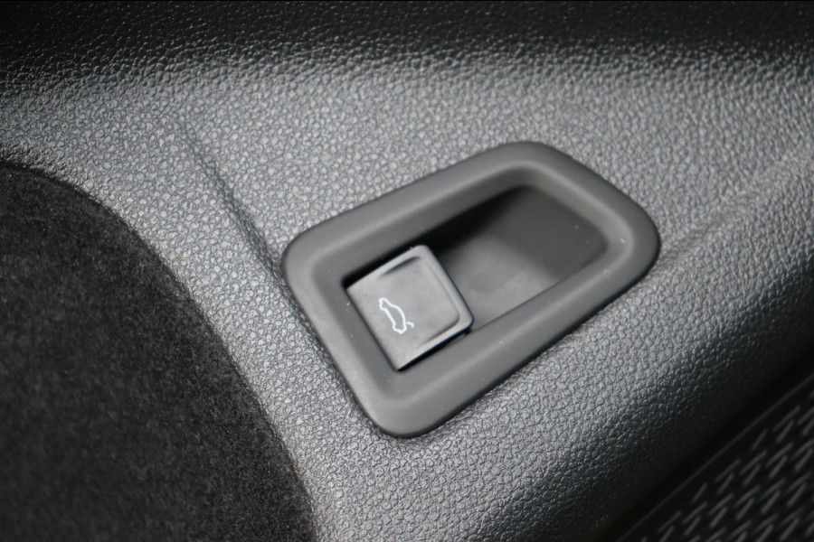 Volkswagen Golf Variant 1.5 TSI Style org.NL schuifdak head-up camera sfeer-verl. alcantara ergo-stoelen