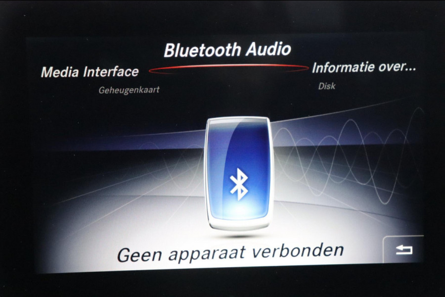 Mercedes-Benz GLA 180 Business Sol. org. NL-auto el.schuif-panoramadak