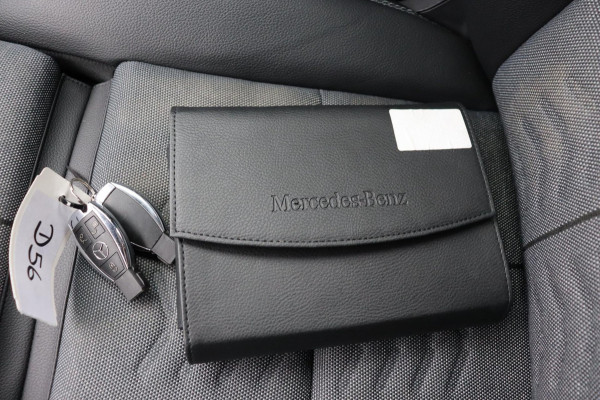 Mercedes-Benz GLA 180 Business Sol. org. NL-auto el.schuif-panoramadak