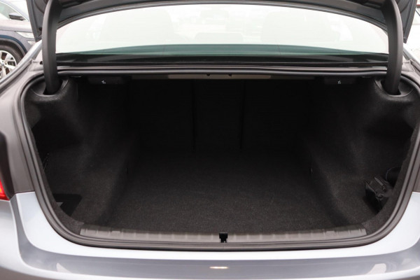 BMW 5 Serie 520i M-sport Executive Ed. Harman Kardon org.NL camera alcantara+elek.verstelbaar digi.dash navi