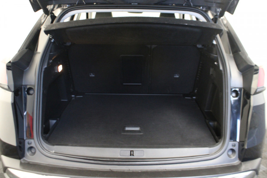 Peugeot 3008 1.2 PureTech Allure |Pano|